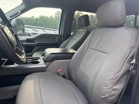Used 2018 Ford F250 XLT w/ XLT Premium Package AWD/4WD image 9