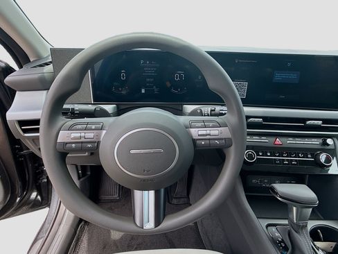 New 2026 Hyundai Sonata SE FWD image 8