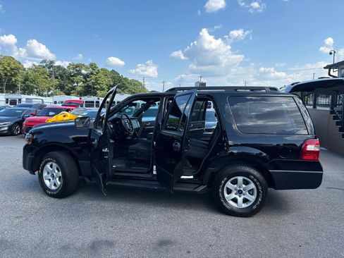 Used 2016 Ford Expedition XL w/ Equipment Group 101A AWD/4WD image 17