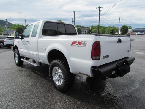 Used 2007 Ford F250 XLT image 5
