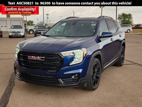 Used 2022 GMC Terrain SLT w/ Elevation Edition FWD image 1