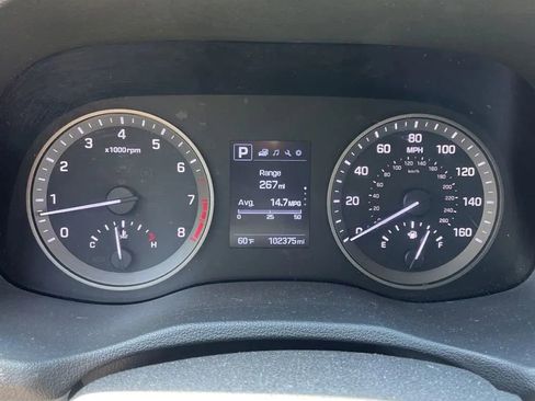 Used 2018 Hyundai Tucson SE w/ Cargo Package AWD/4WD image 27
