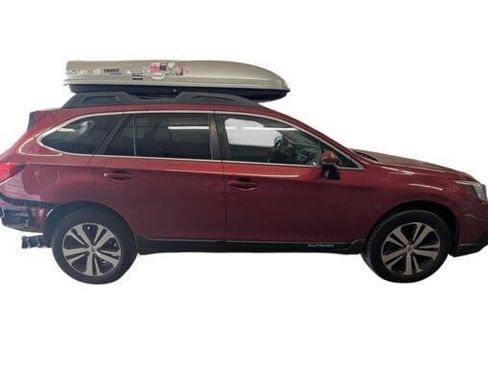 Used 2019 Subaru Outback 2.5i Limited AWD/4WD image 7