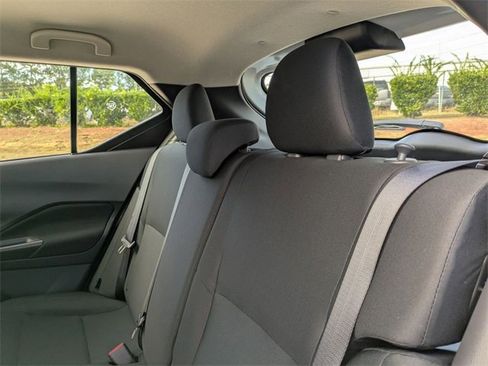 New 2025 Nissan Kicks Play S image 27