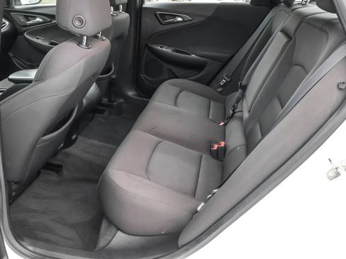 Used 2017 Chevrolet Malibu LS image 27