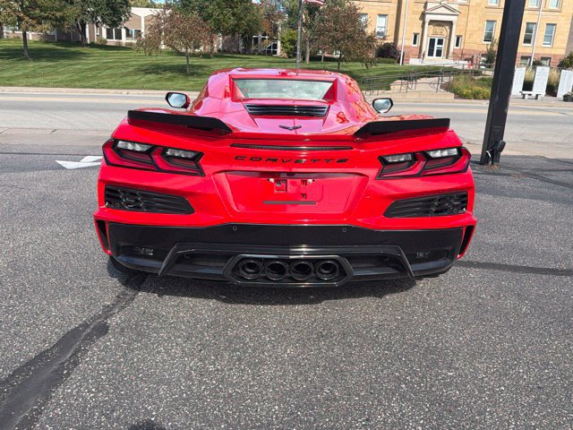 Used 2026 Chevrolet Corvette Z06 RWD image 4