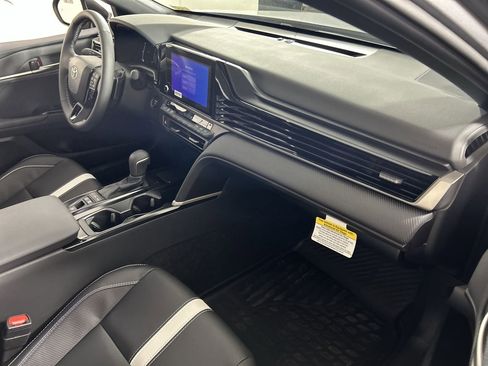 New 2026 Toyota Camry SE image 25