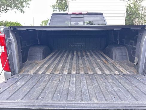 Used 2021 Chevrolet Silverado 1500 High Country w/ Technology Package AWD/4WD image 25