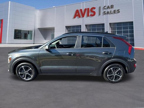 Used 2025 Kia Niro LX FWD image 10