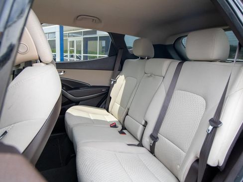 Used 2017 Hyundai Santa Fe Sport FWD image 10