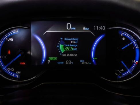 Used 2022 Toyota RAV4 Limited AWD/4WD image 35