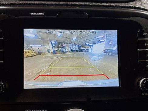 Used 2019 Kia Soul w/ Convenience Package FWD image 7