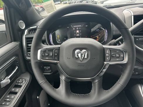 New 2026 RAM 2500 Laramie AWD/4WD image 19