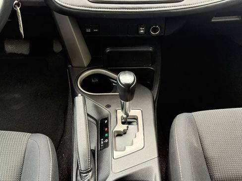 Used 2016 Toyota RAV4 XLE AWD/4WD image 25