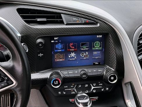 Used 2019 Chevrolet Corvette Z06 RWD image 9