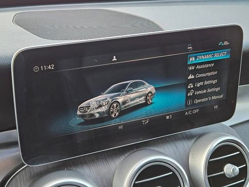 Certified 2020 Mercedes-Benz C 300 4MATIC Sedan image 18