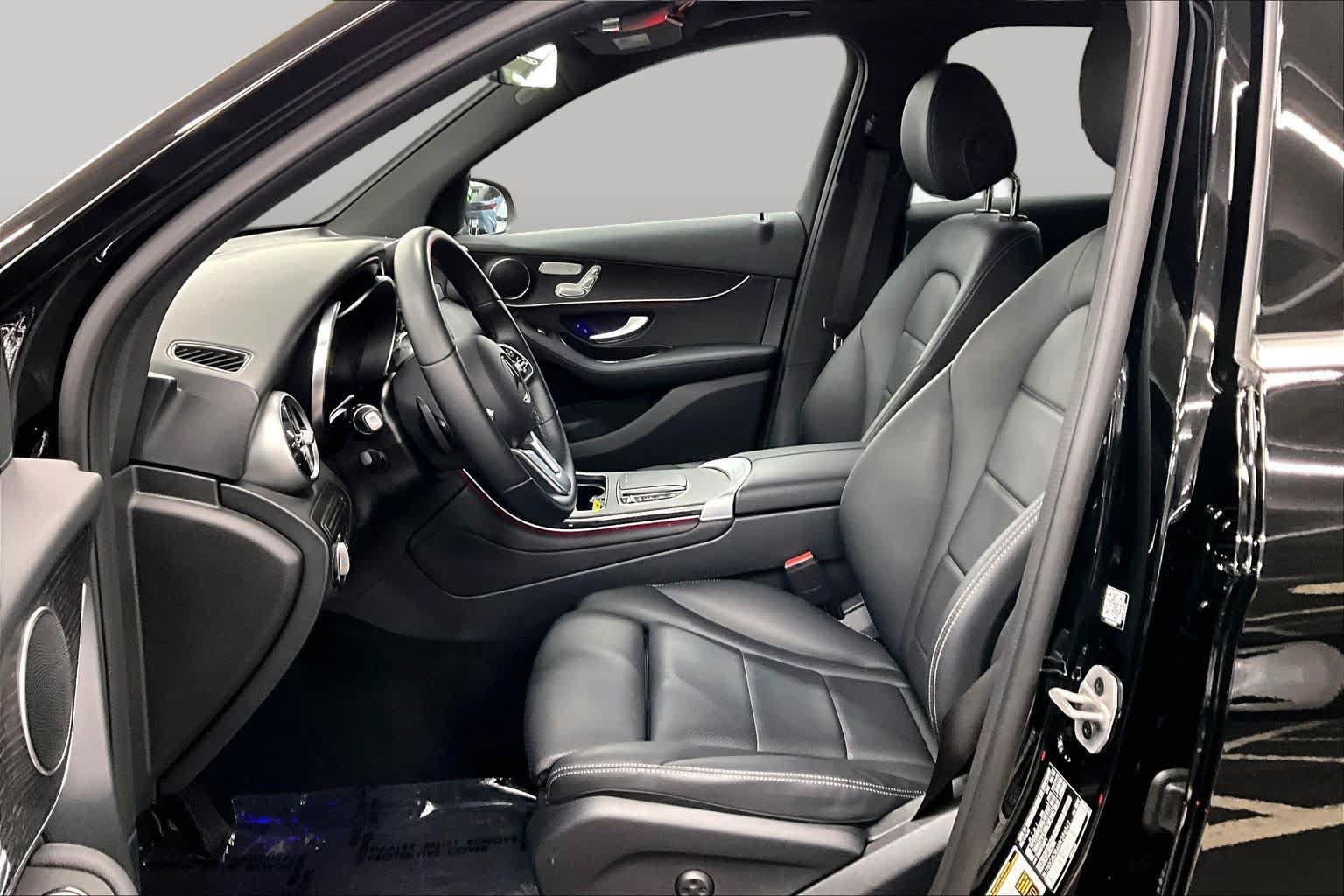 Used 2022 Mercedes-Benz GLC 300 image 7