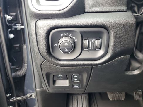 New 2025 RAM 1500 Big Horn image 10