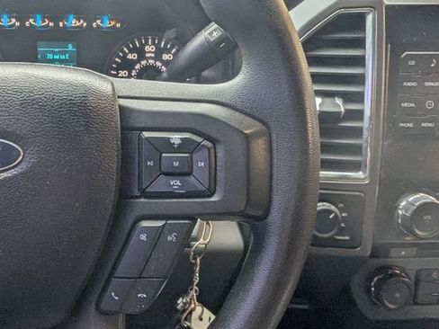 Used 2016 Ford F150 XLT image 16