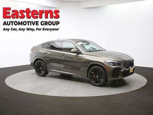 Used 2022 BMW X6 xDrive40i w/ M Sport Package image 88