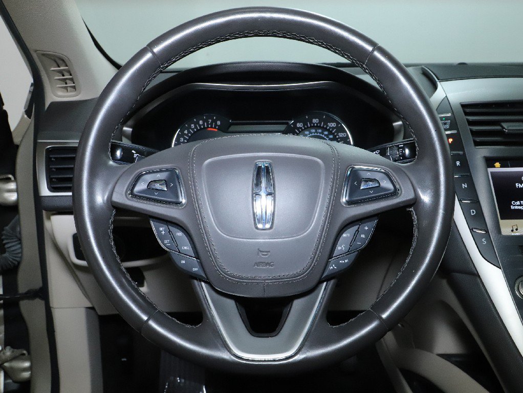 Used 2017 Lincoln MKZ Premiere FWD image 21