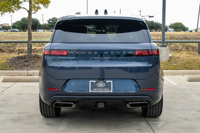 Used 2024 Land Rover Range Rover Sport Dynamic SE AWD/4WD image 10