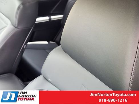 Used 2025 Hyundai Santa Fe XRT AWD/4WD image 16