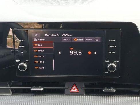 Used 2024 Kia Sportage LX image 19