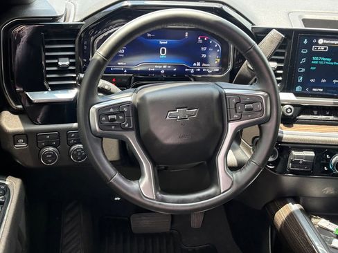 Used 2025 Chevrolet Silverado 2500 LT w/ Trail Boss Package AWD/4WD image 29