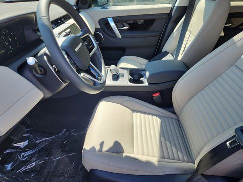 Certified 2025 Land Rover Discovery Sport S image 23