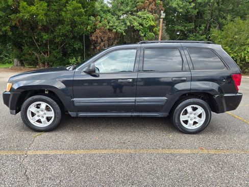 Used 2006 Jeep Grand Cherokee Laredo RWD image 4