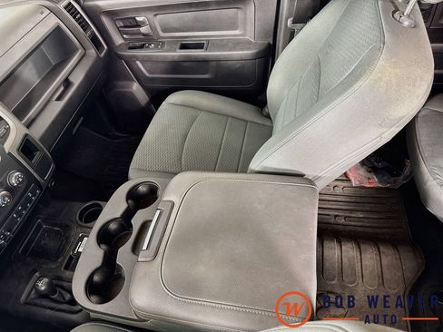 Used 2018 RAM 2500 Tradesman w/ Chrome Appearance Group AWD/4WD image 28