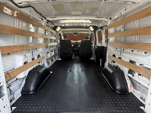 Used 2019 Ford Transit 250 130 Low Roof w/ Exterior Upgrade Package image 9
