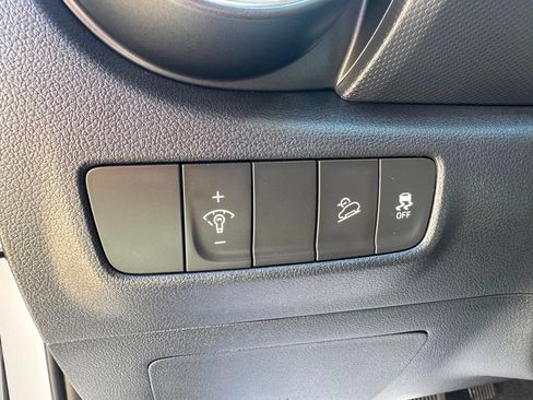Used 2023 Hyundai Kona SEL w/ Cargo Package AWD/4WD image 13