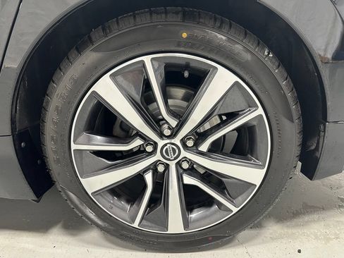 Used 2020 Nissan Maxima 3.5 S w/ Floor Mat Group FWD image 61