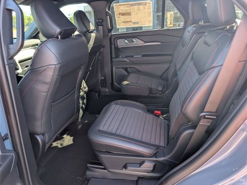 New 2026 Ford Explorer ST-Line w/ ST-Line Street Pack RWD image 16