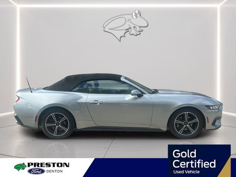 Used 2024 Ford Mustang Premium RWD image 7