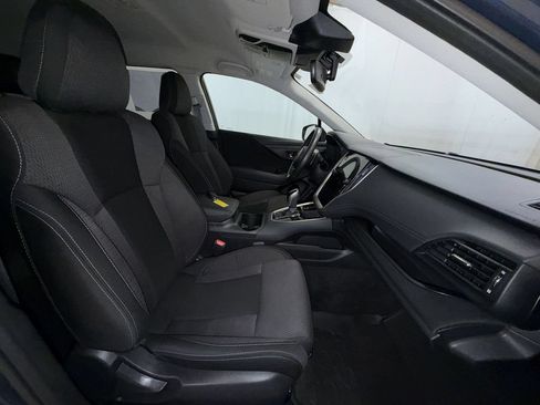 Used 2024 Subaru Outback Premium AWD/4WD image 16