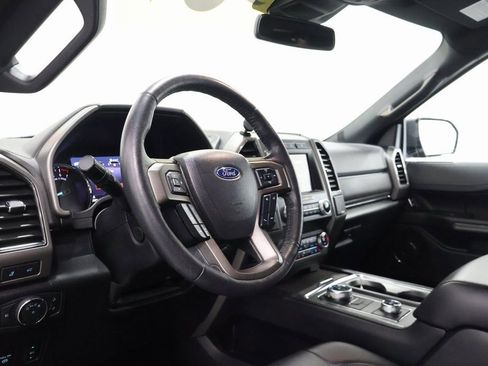 Used 2019 Ford Expedition XLT w/ Equipment Group 202A image 15