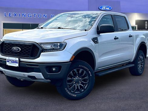 Used 2019 Ford Ranger XLT w/ Equipment Group 302A Luxury AWD/4WD image 3