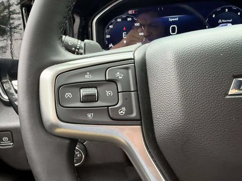 Used 2024 Chevrolet Silverado 1500 RST AWD/4WD image 31