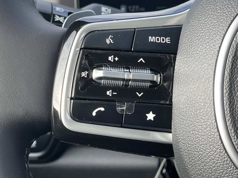 New 2026 Kia Carnival SX Prestige FWD image 22