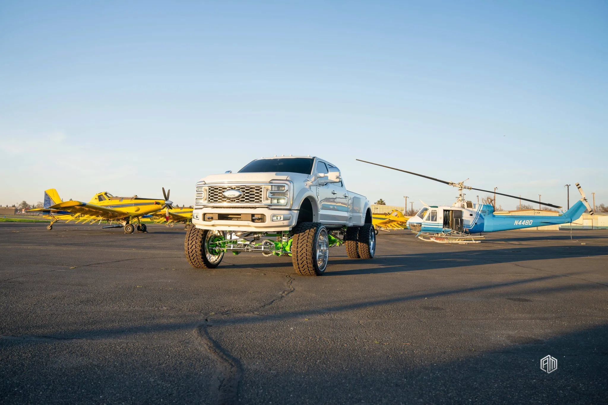 Used 2024 Ford F450 Limited w/ FX4 Off-Road Package AWD/4WD image 4