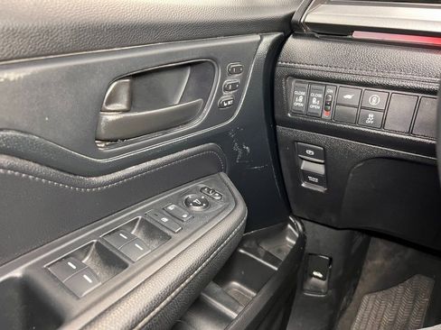 Used 2024 Honda Odyssey Sport image 25