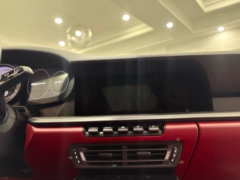 Used 2021 Porsche 911 Carrera image 18