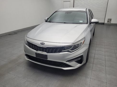 Used 2020 Kia Optima LX FWD image 15