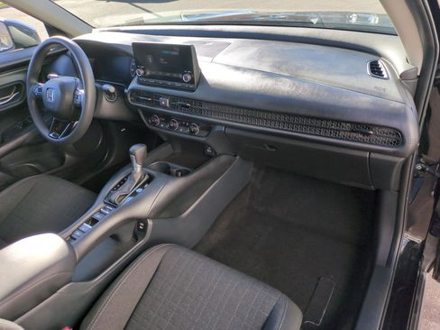 Used 2025 Honda HR-V LX image 34