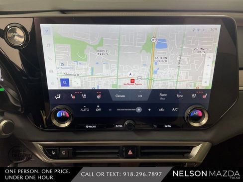 Used 2024 Lexus RX 350 w/ Convenience Package image 29