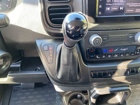 Used 2026 RAM ProMaster 2500 w/ Convenience Group FWD image 26