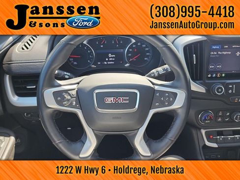 Used 2023 GMC Terrain SLT AWD/4WD image 22